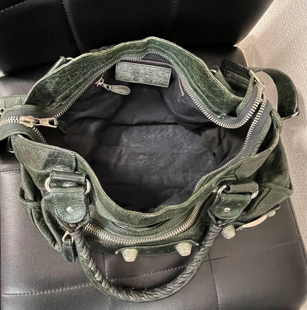 ๐ Authentic Balenciaga Giant City 2Way Handbag Shoulder Green Leather & Silver w/strap Pre-owned ๐