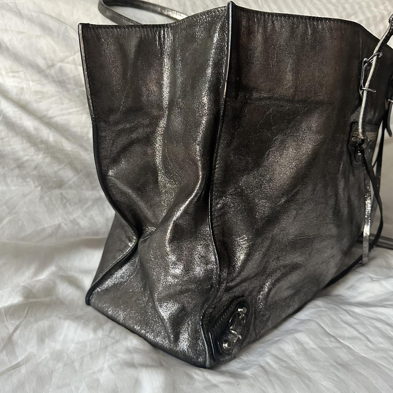 🌟 Authentic METALLIC BALENCIAGA PAPIER BAG Pre-owned 🌟