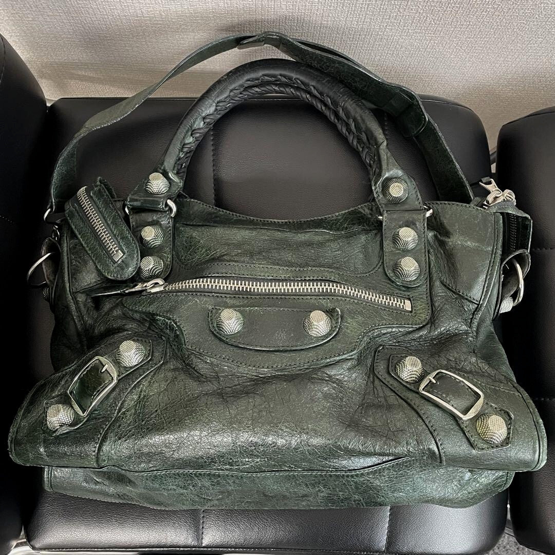 🌟 Authentic Balenciaga Giant City 2Way Handbag Shoulder Green Leather & Silver w/strap Pre-owned 🌟
