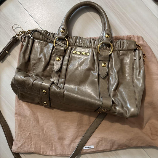 PreOwned Miu Miu 2way Handbag Shoulder bag Leather Beige Used