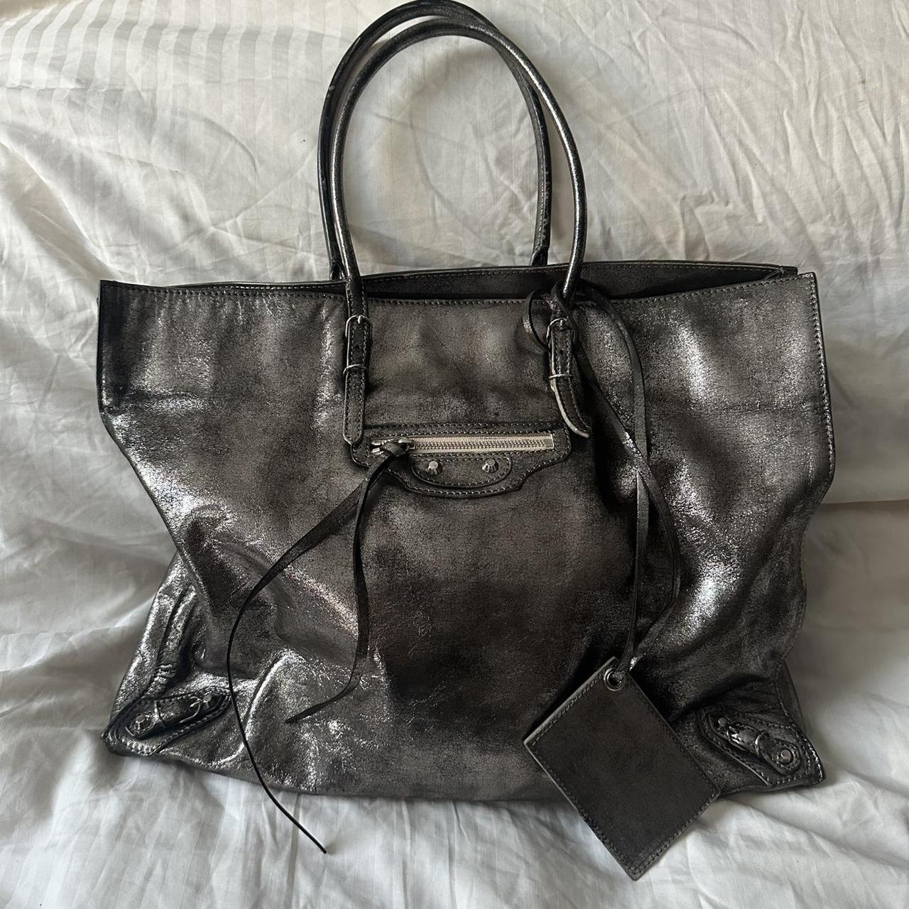 🌟 Authentic METALLIC BALENCIAGA PAPIER BAG Pre-owned 🌟